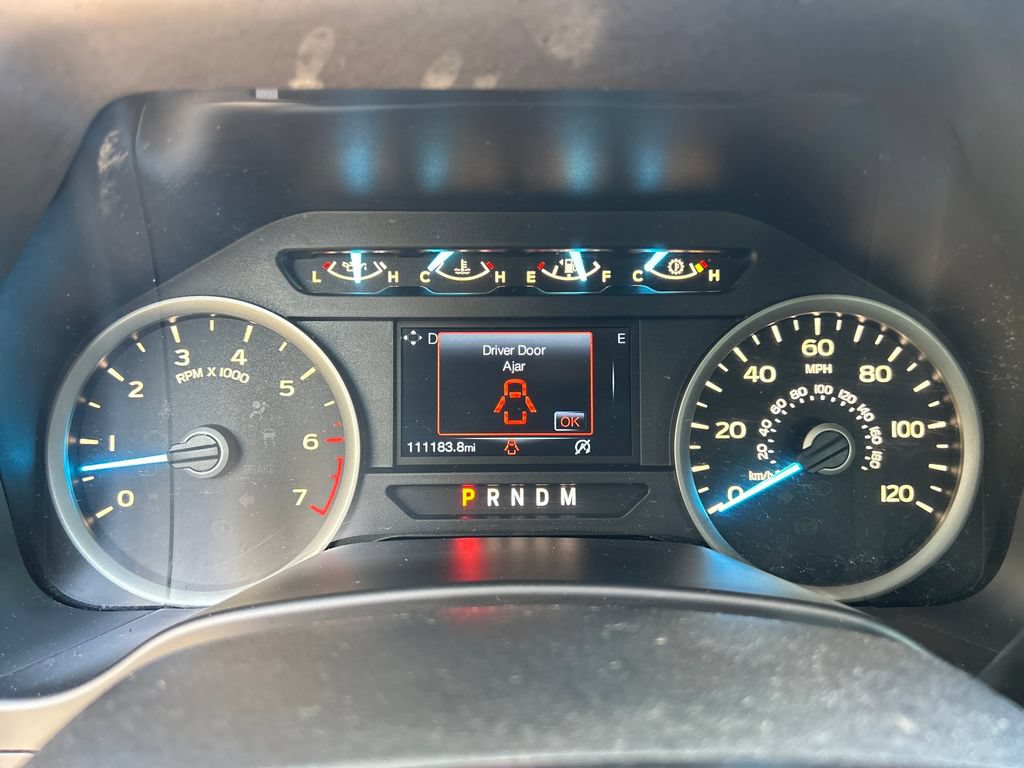 Used 2018 Ford F150 XLT w/ Equipment Group 302A Luxury AWD/4WD image 16