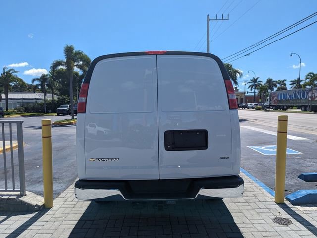 New 2025 Chevrolet Express 2500 w/ Driver Convenience Package image 10