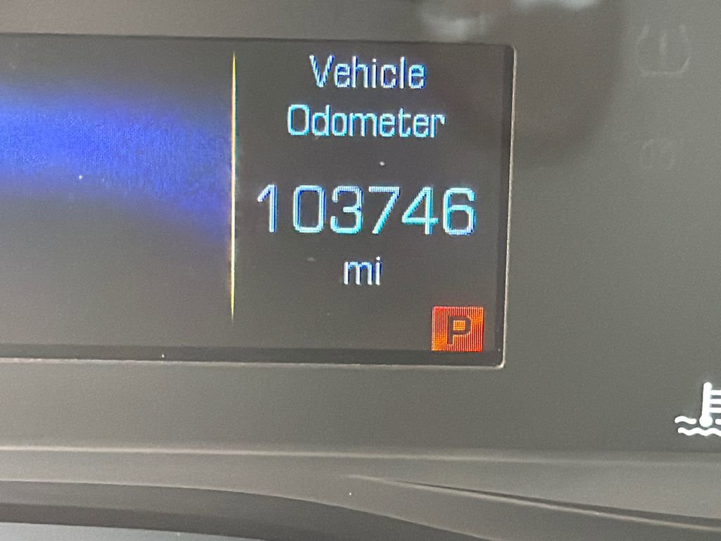 Used 2018 Cadillac XT5 Luxury w/ Driver Awareness Package image 28