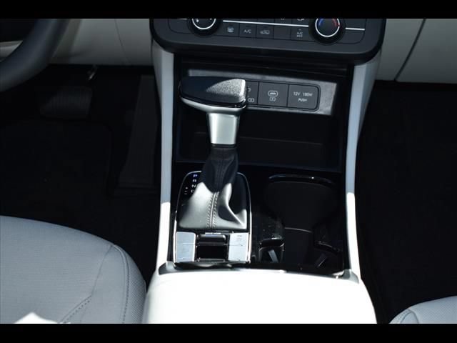 Certified 2025 Hyundai Tucson SE FWD image 15
