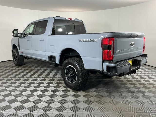New 2026 Ford F350 Lariat image 6