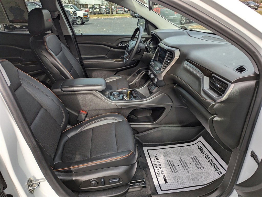 Used 2022 GMC Acadia AT4 w/ Technology Package image 20
