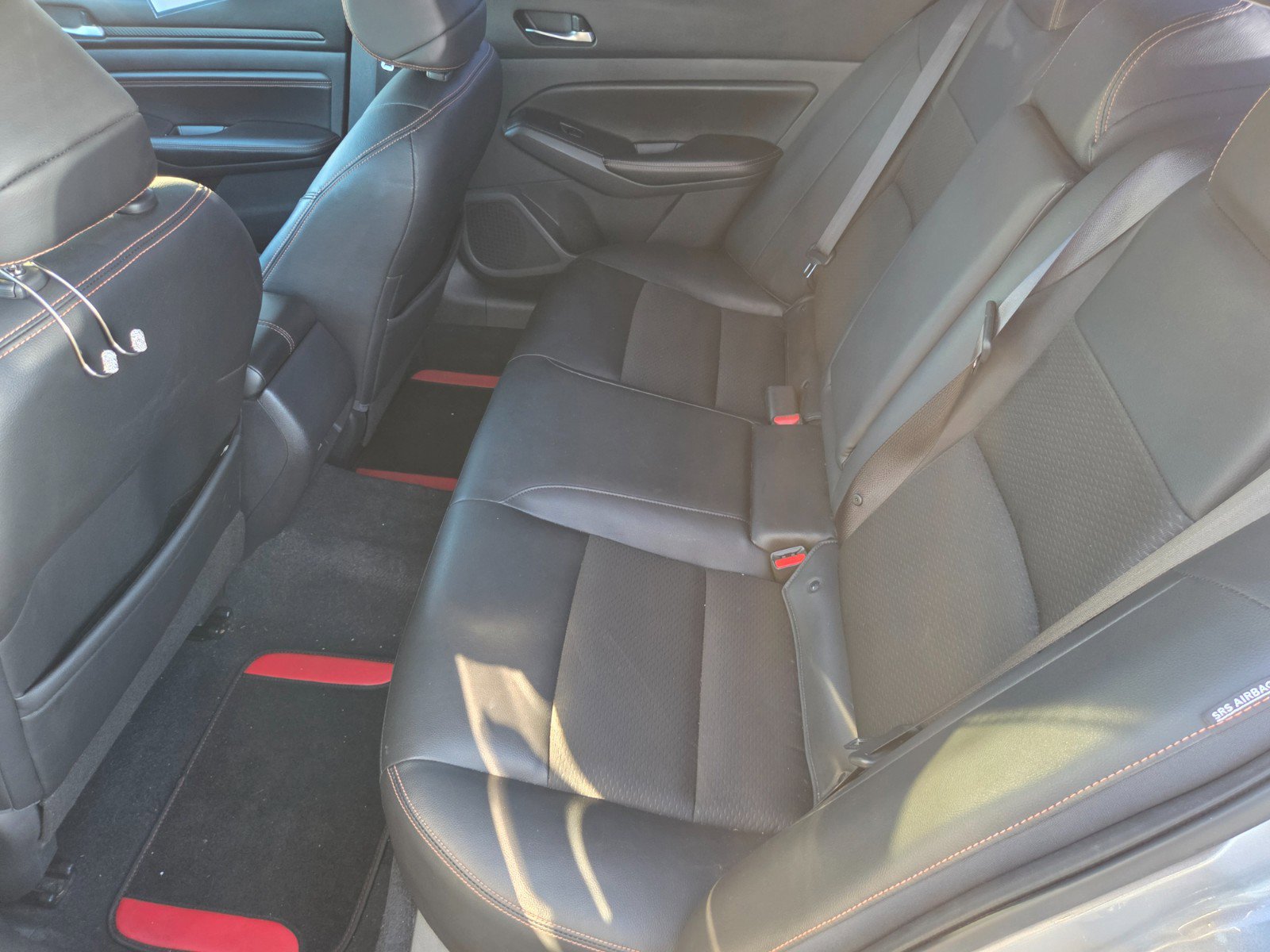 Used 2019 Nissan Altima 2.5 SR w/ SR Premium Package image 11