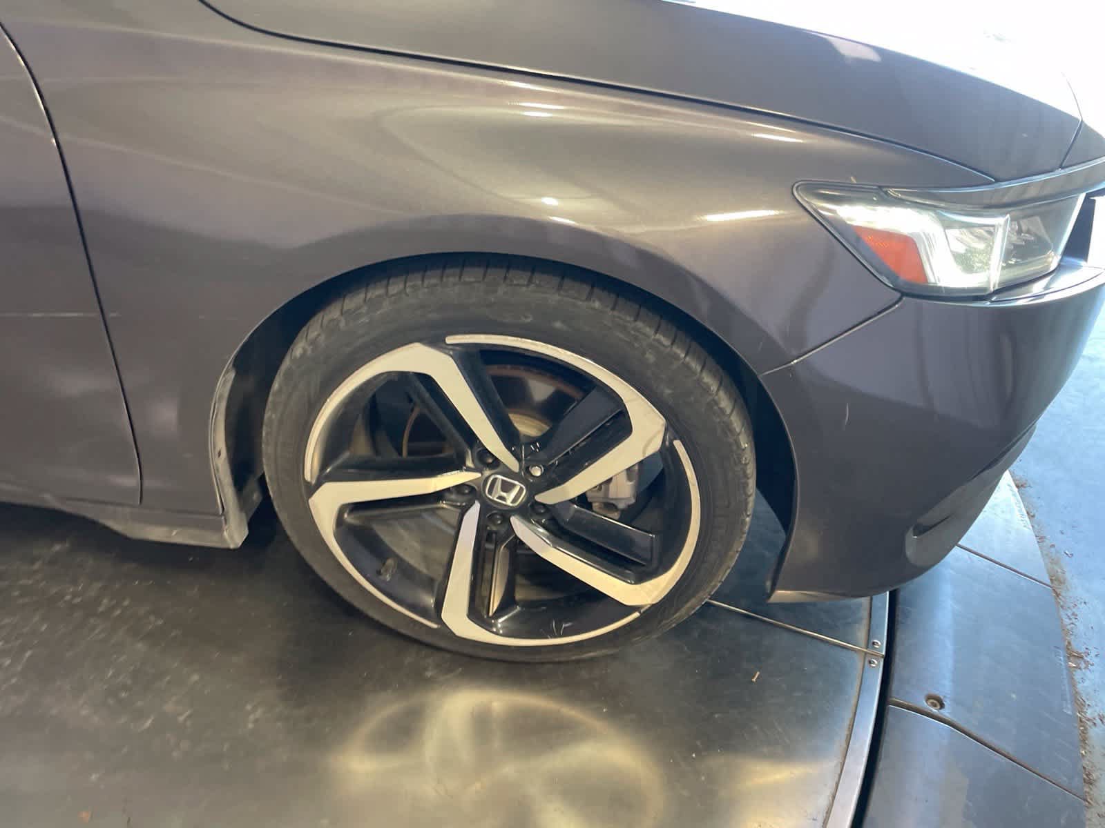 Used 2020 Honda Accord Sport image 16