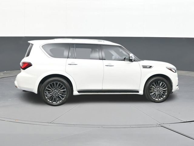 Used 2023 INFINITI QX80 Sensory w/ Cargo Package AWD/4WD image 17