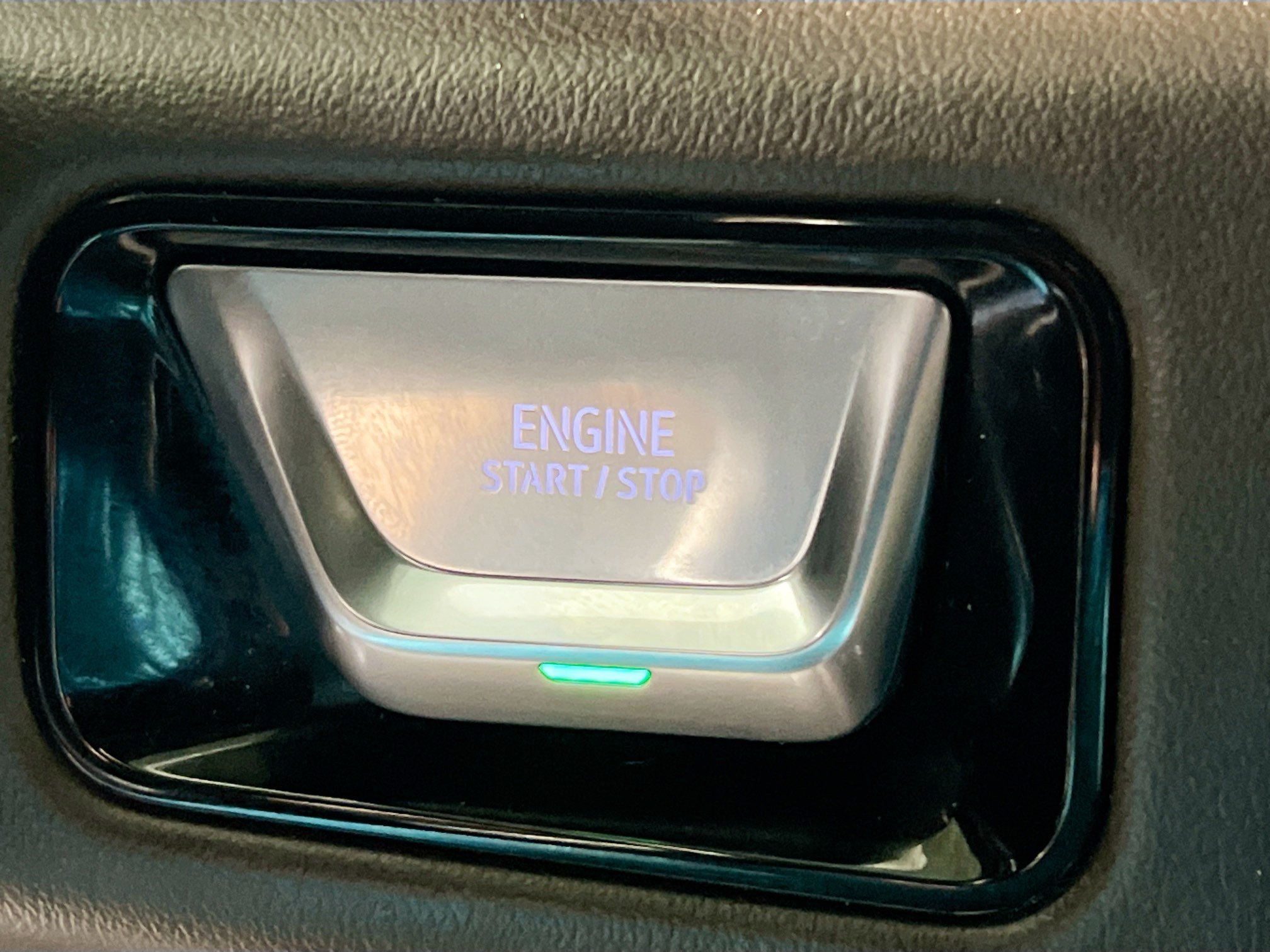 Used 2025 GMC Yukon Elevation RWD image 23
