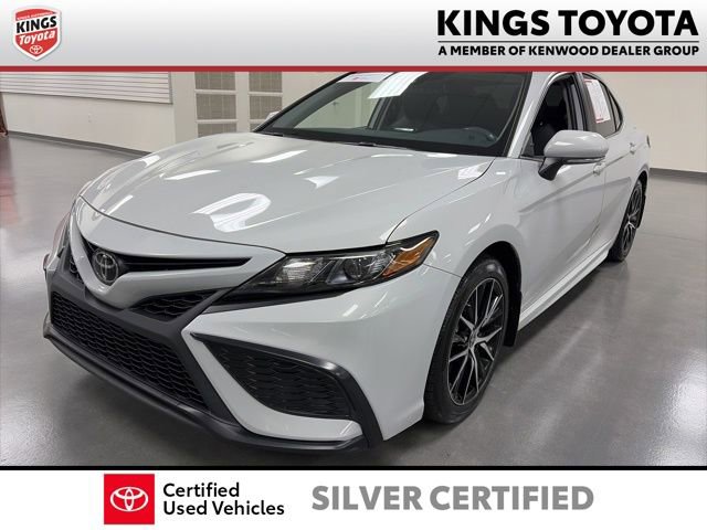 Certified 2024 Toyota Camry SE w/ Convenience Package image 4