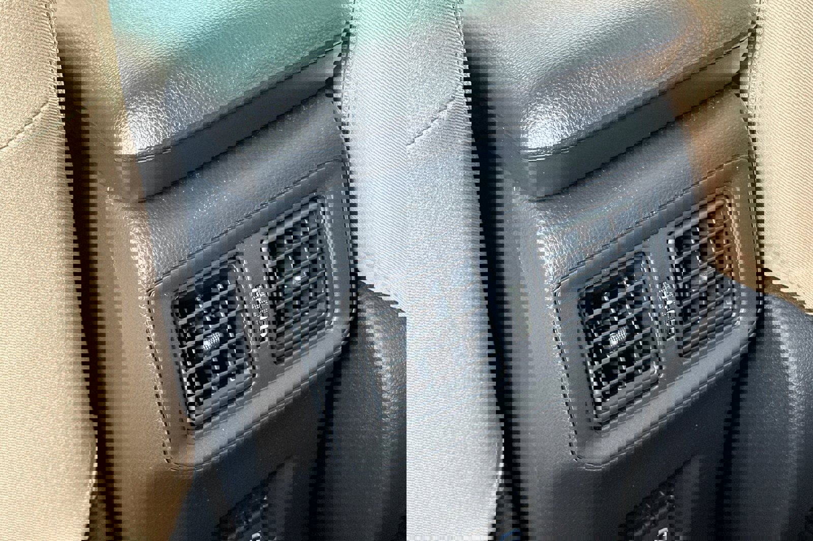 New 2025 Toyota RAV4 XLE image 15