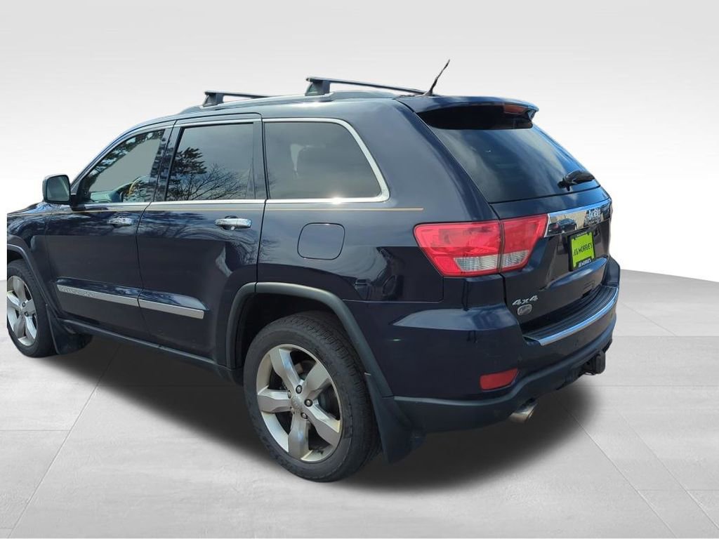 Used 2013 Jeep Grand Cherokee Overland w/ Advance Technology Group image 9