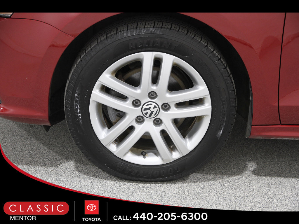 Used 2017 Volkswagen Jetta S image 19