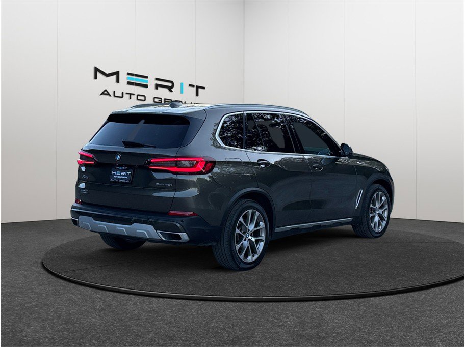Used 2021 BMW X5 sDrive40i w/ Premium Package image 9
