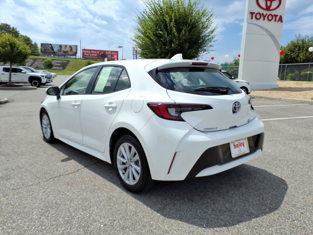 Certified 2025 Toyota Corolla SE FWD image 7