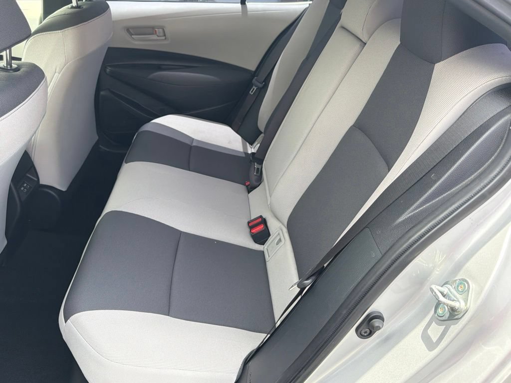 Certified 2025 Toyota Corolla LE w/ Carpet Mat Package (TMS) FWD image 32
