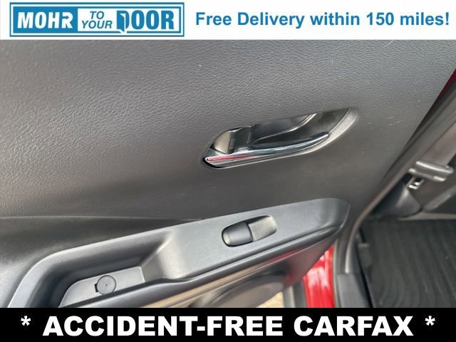 Used 2018 Nissan Kicks SR w/ Premium Package image 27