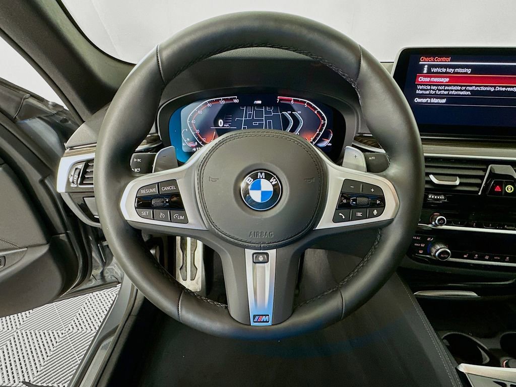 Certified 2023 BMW 530i xDrive w/ M Sport Package AWD/4WD image 11