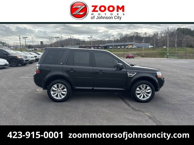 Used 2015 Land Rover LR2 image 1