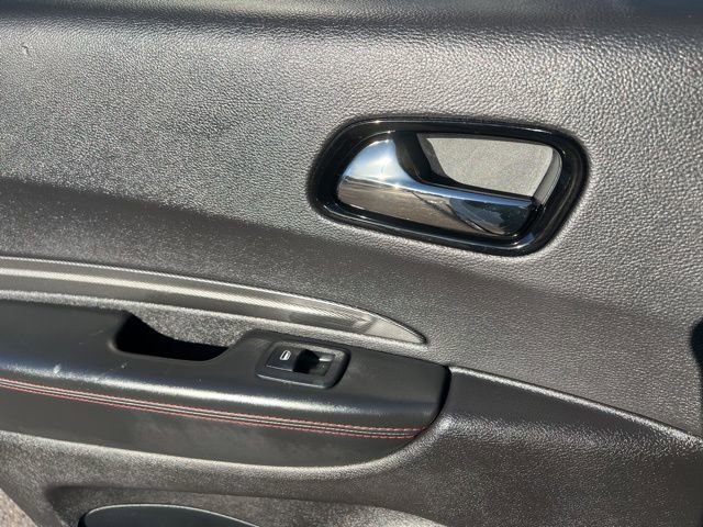 Used 2024 Dodge Durango GT image 27