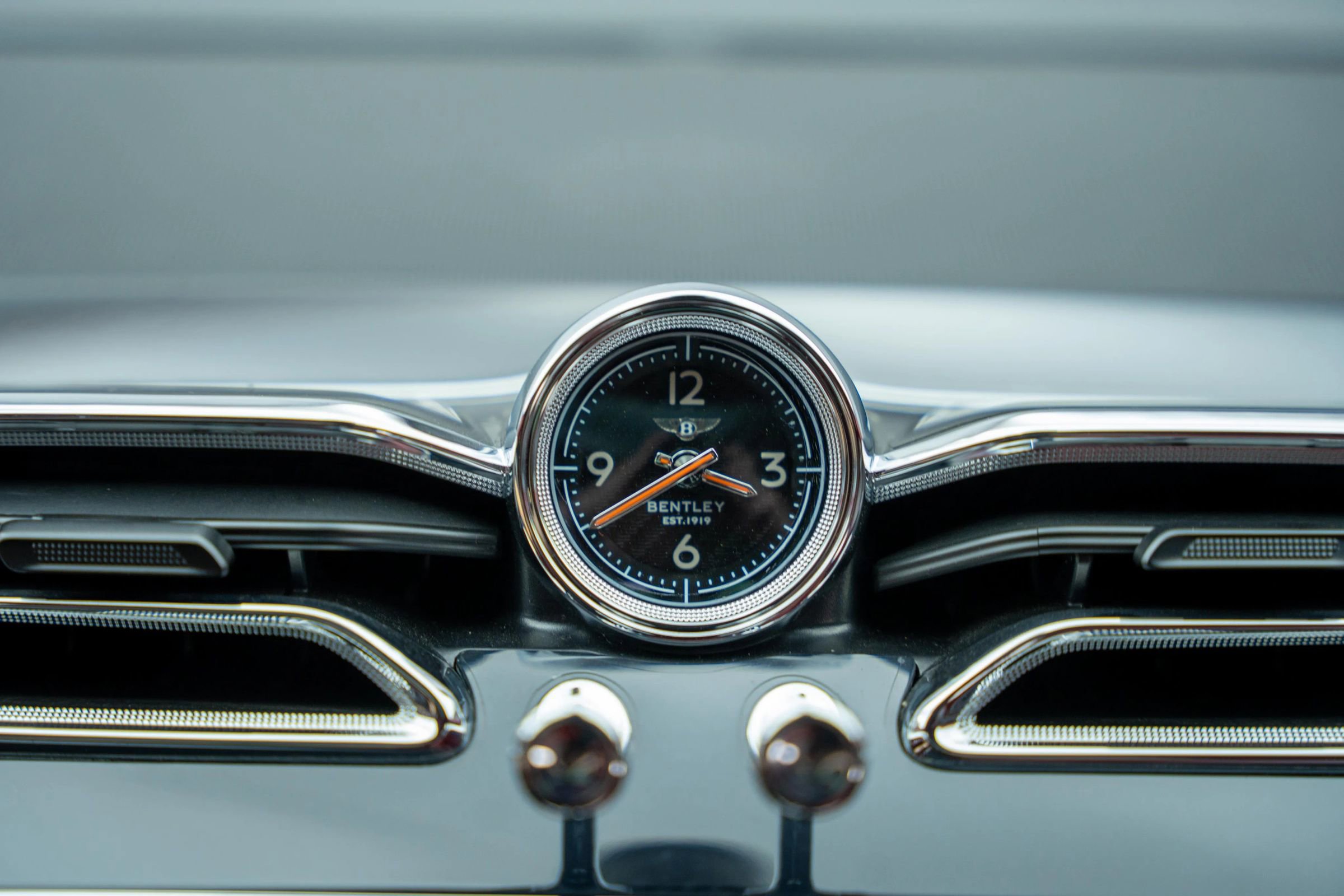 Used 2021 Bentley Bentayga w/ First Edition Specification image 36