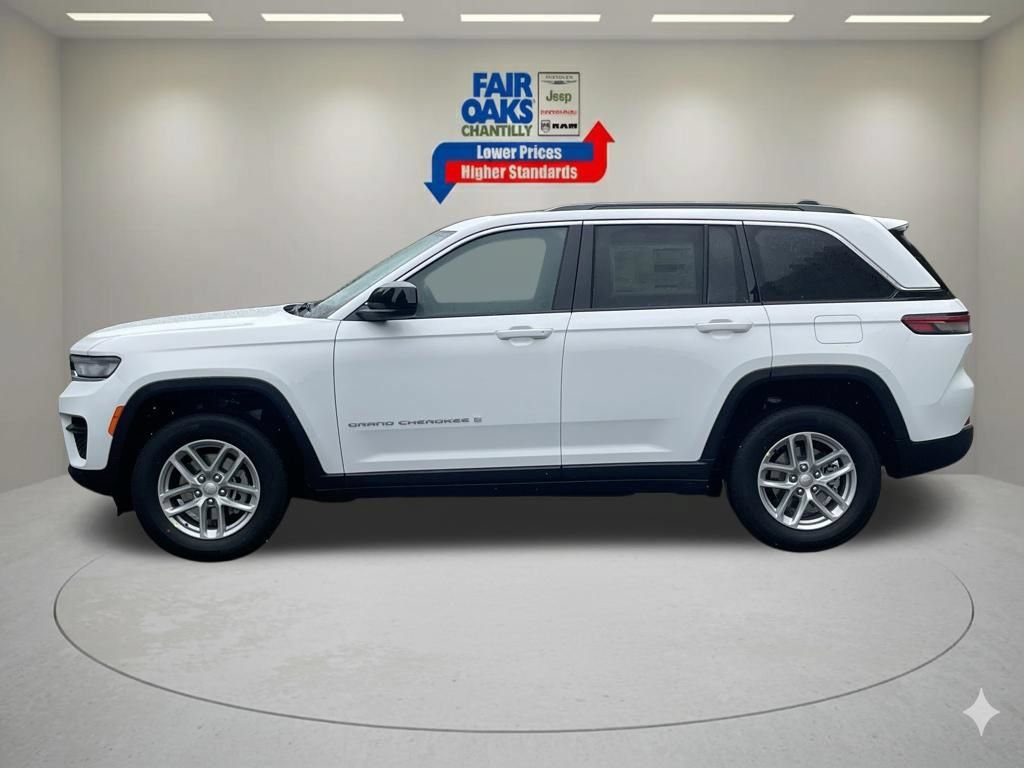 New 2026 Jeep Grand Cherokee Laredo X AWD/4WD image 8