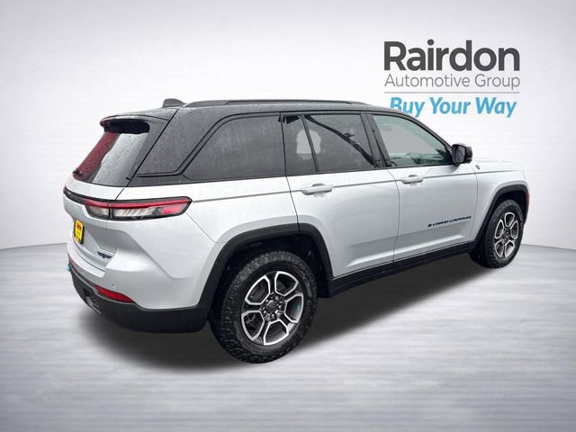 Used 2022 Jeep Grand Cherokee Trailhawk w/ Advanced Protech Group II image 9