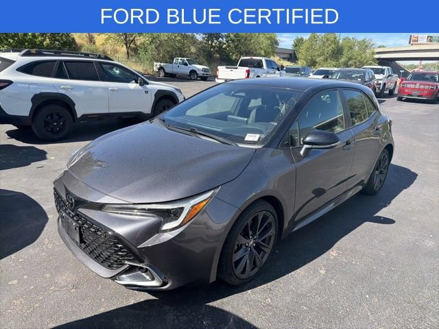 Used 2023 Toyota Corolla XSE FWD image 3