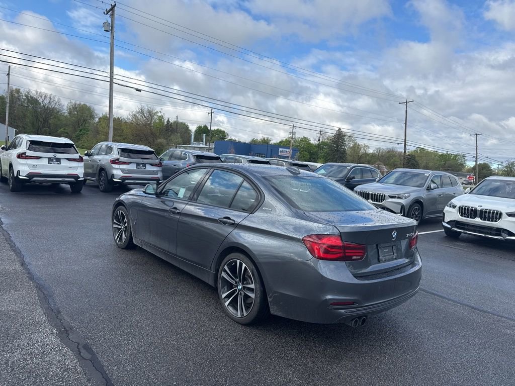 Used 2018 BMW 330e w/ Convenience Package RWD image 5