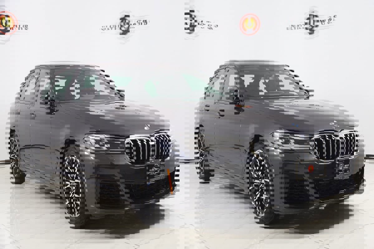 Used 2023 BMW 540i xDrive w/ M Sport Package image 22