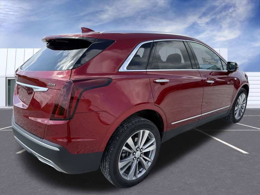 Certified 2023 Cadillac XT5 Premium Luxury w/ Technology Package image 3