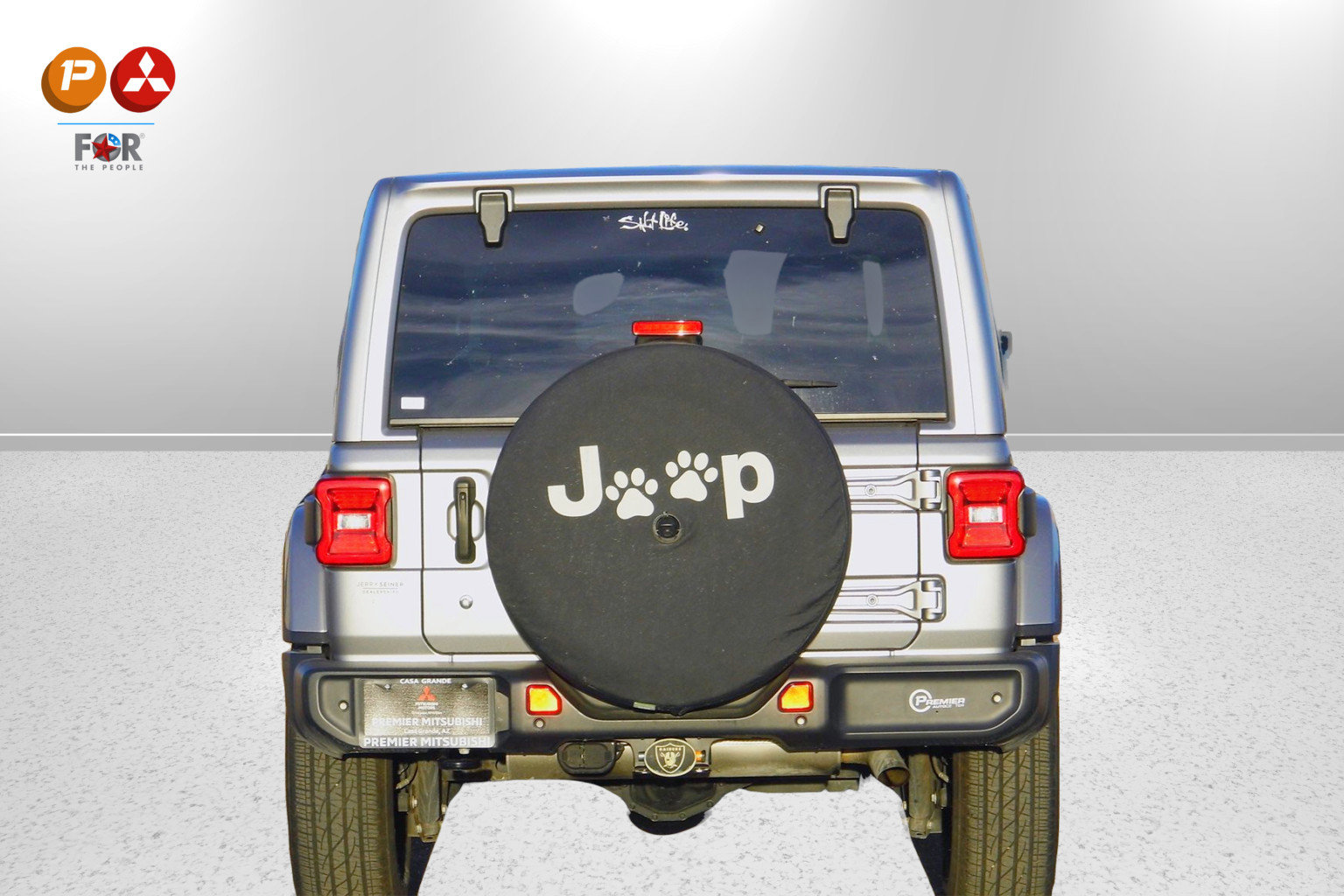 Used 2020 Jeep Wrangler Unlimited Sahara image 6