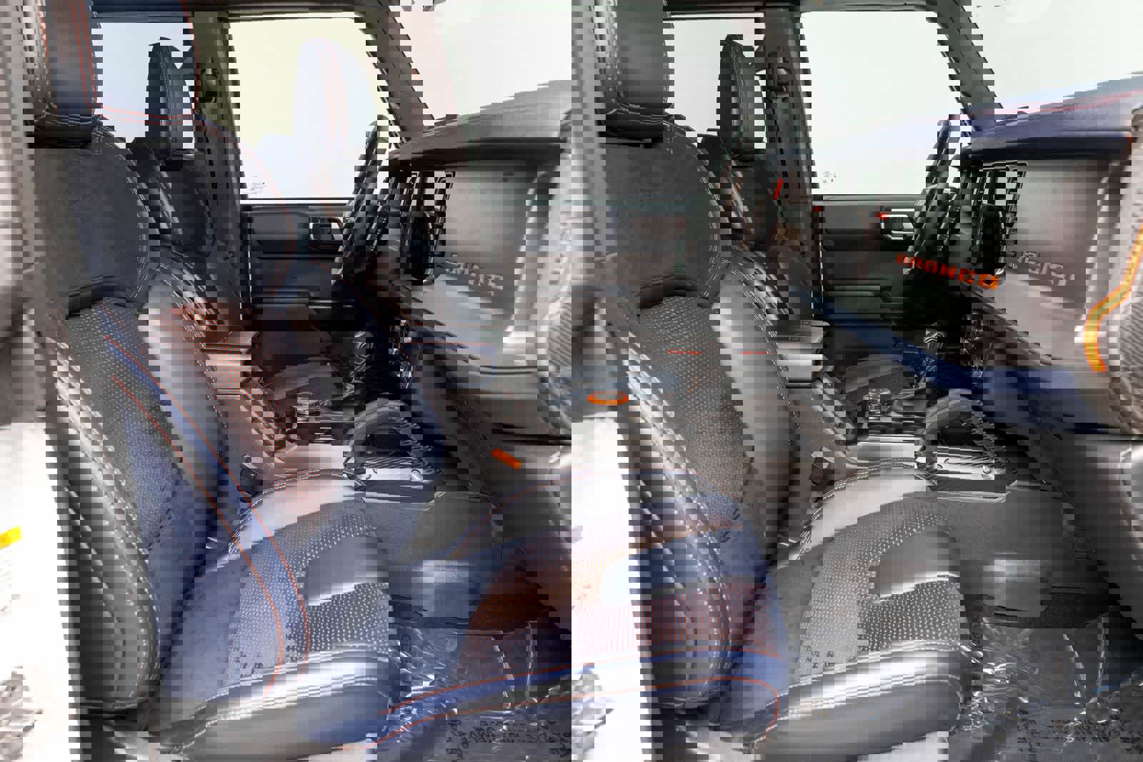 Used 2025 Ford Bronco Raptor w/ Interior Carbon Fiber Pack image 14