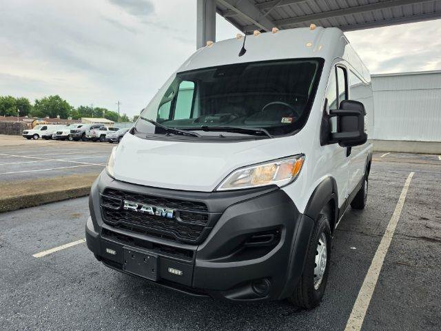 Used 2023 RAM ProMaster 2500 FWD image 2