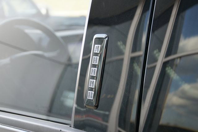 Used 2018 Ford F150 XLT w/ Equipment Group 302A Luxury image 13