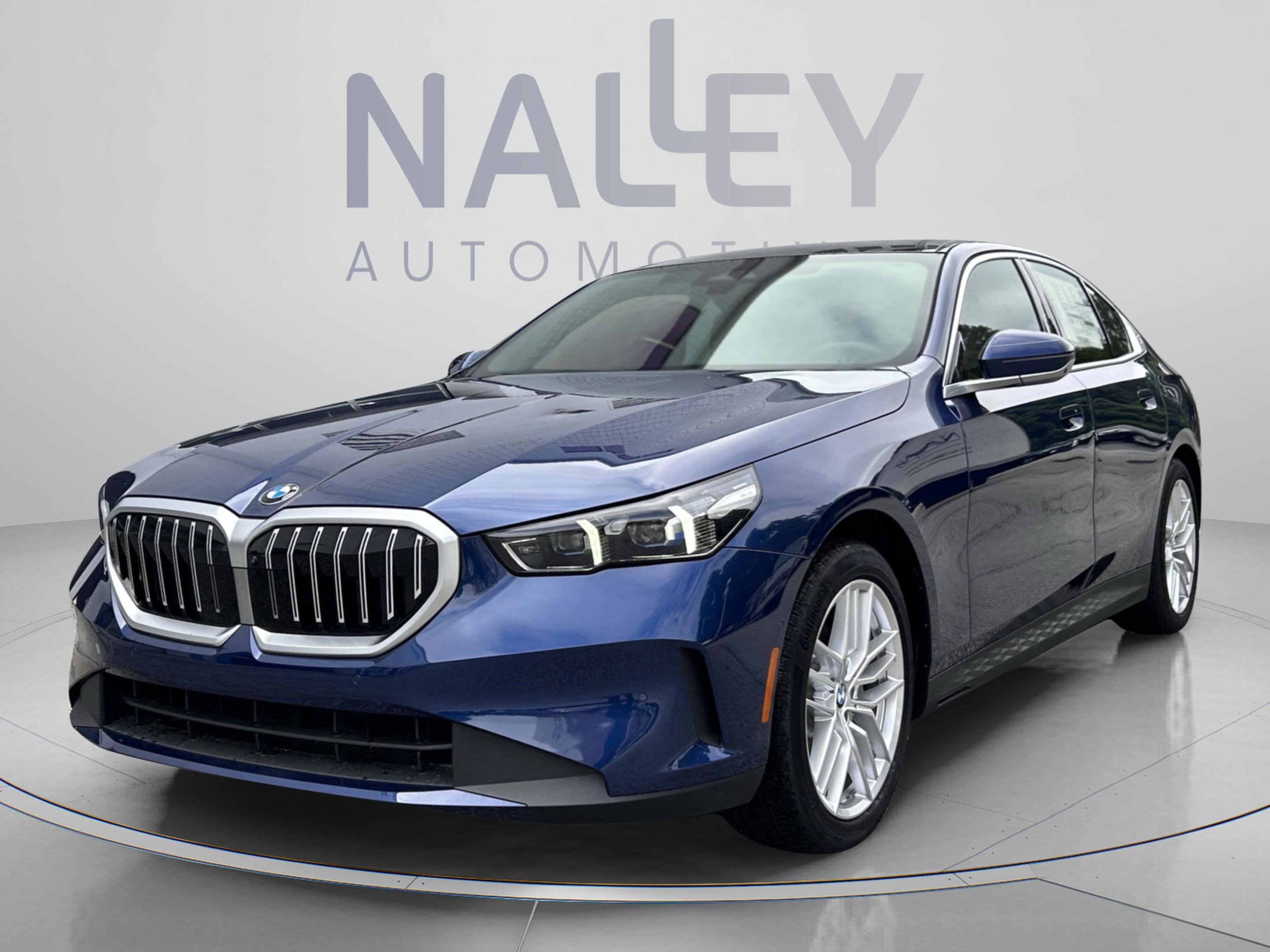 Used 2025 BMW 530i xDrive w/ Premium Package