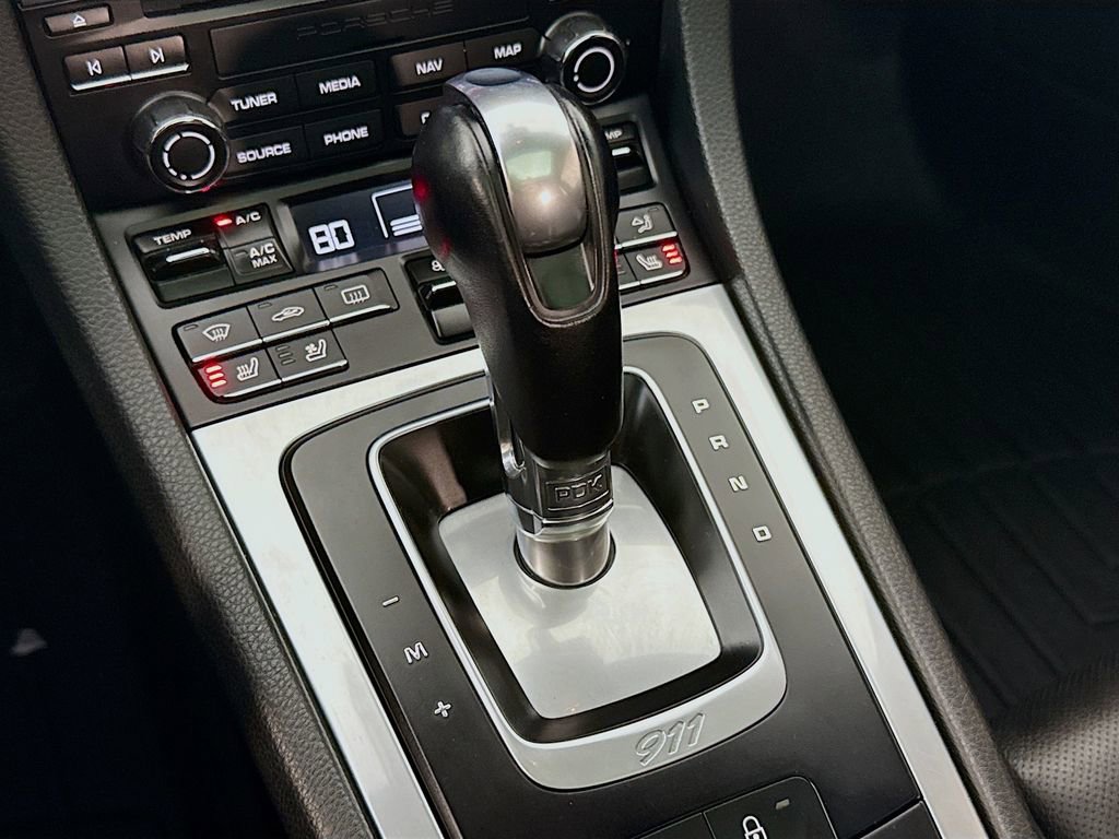 Used 2017 Porsche 911 Carrera image 17