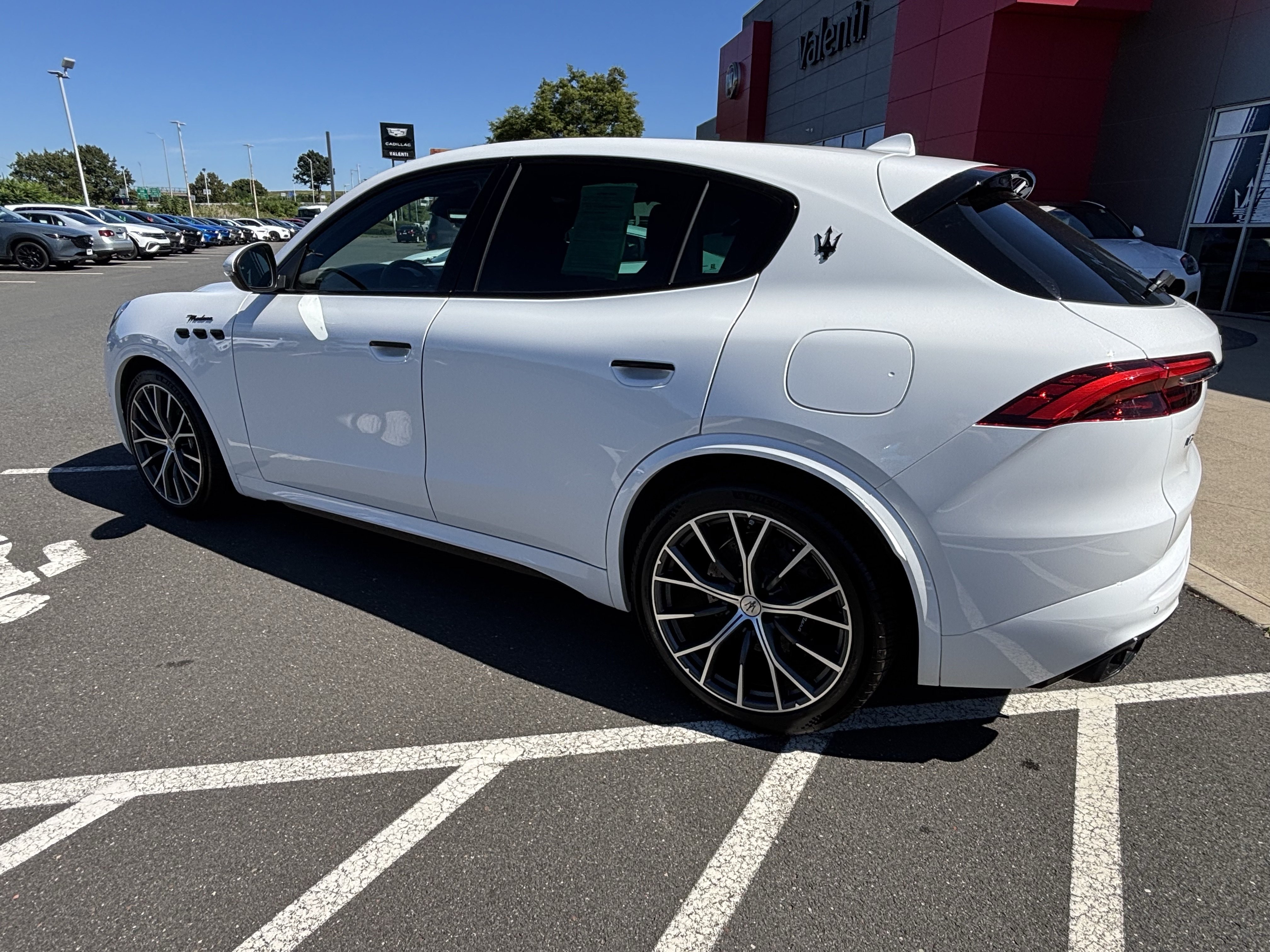 Used 2026 Maserati Grecale Folgore AWD/4WD image 5