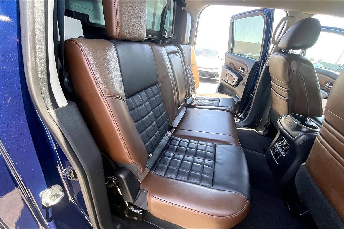 Used 2017 Nissan Titan Platinum Reserve AWD/4WD image 25