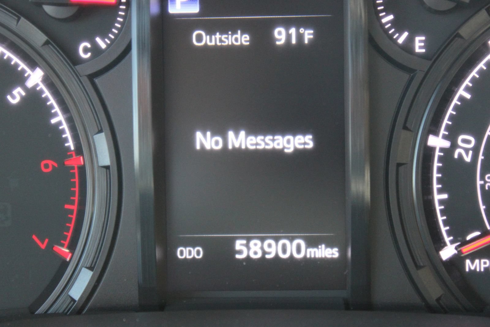 Used 2024 Toyota 4Runner SR5 RWD image 28