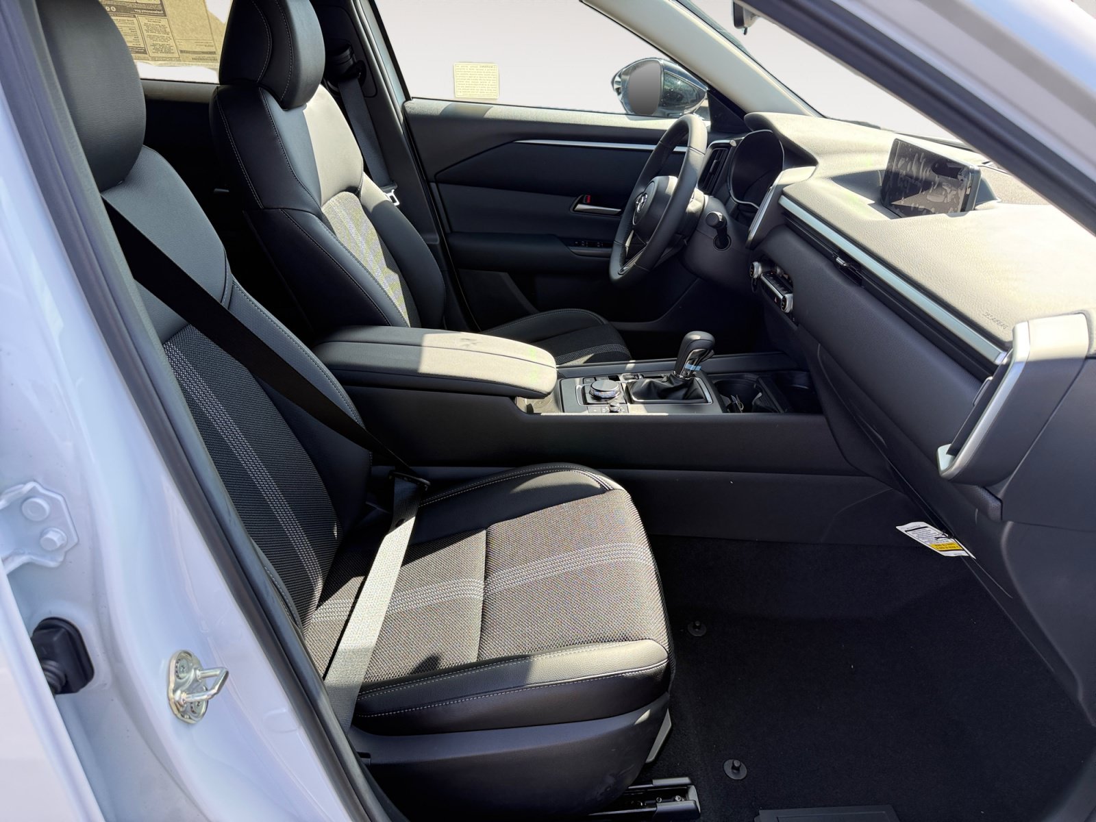 New 2026 MAZDA CX-50 AWD 2.5 S w/ Weather Package image 19