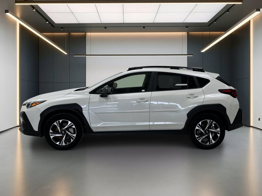 Used 2025 Subaru Crosstrek 2.5i Premium AWD/4WD image 2