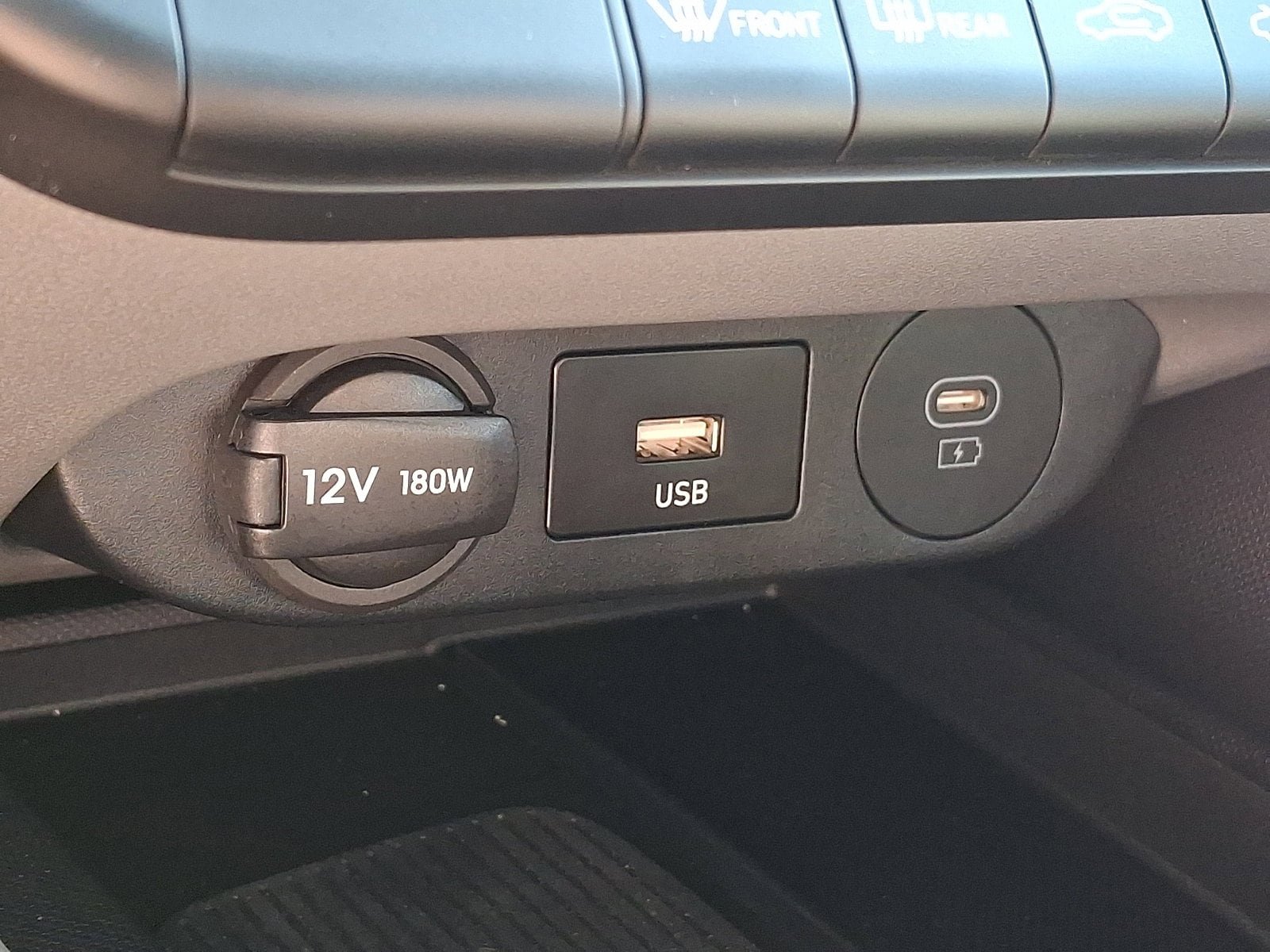 Certified 2025 Hyundai Elantra Sport FWD image 23