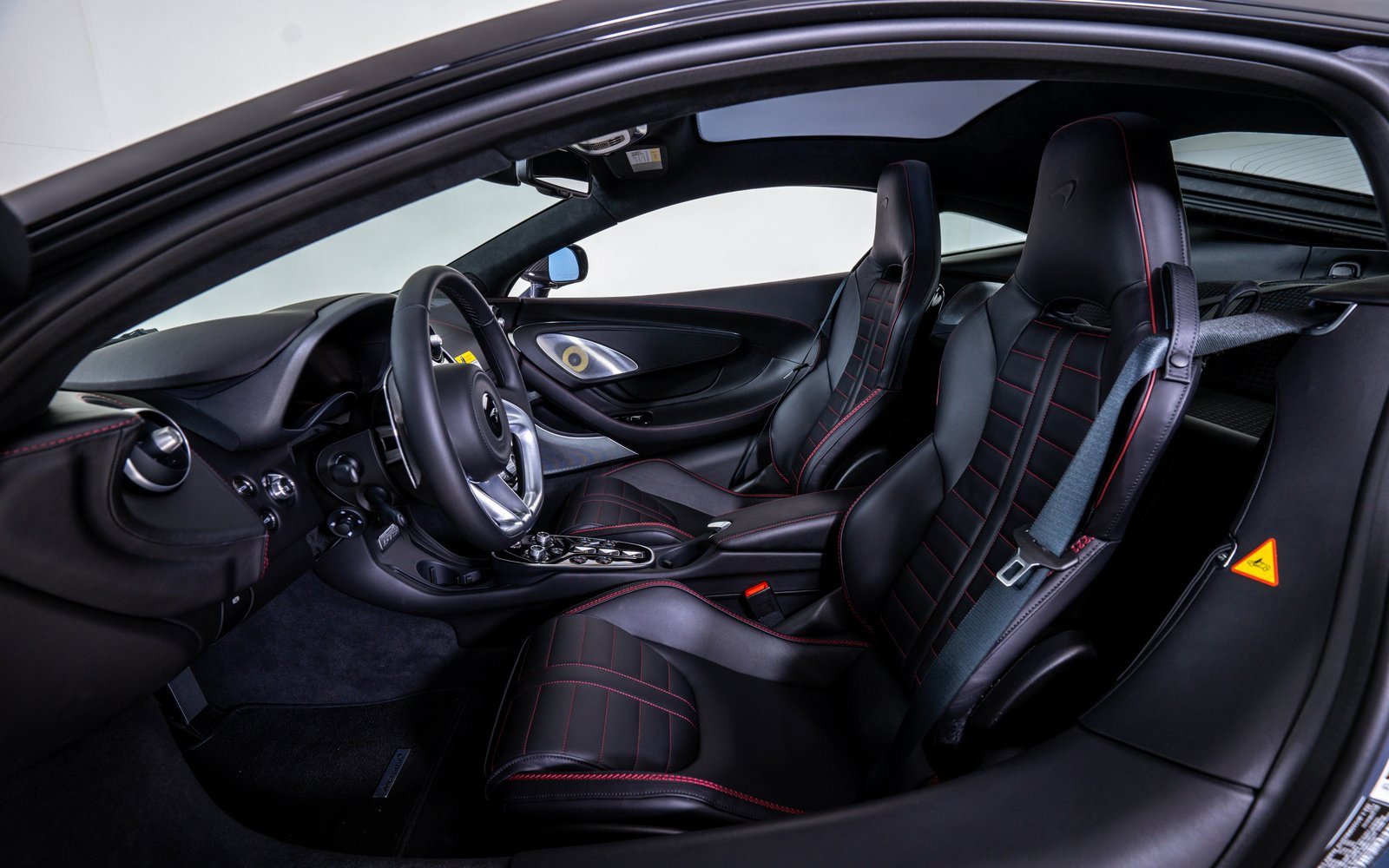 Used 2025 McLaren GTS image 20