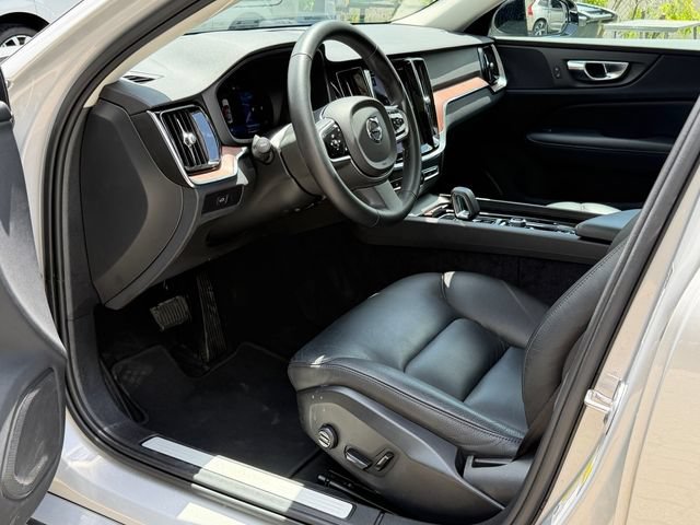Certified 2023 Volvo S60 B5 Plus w/ Climate Package AWD/4WD image 13