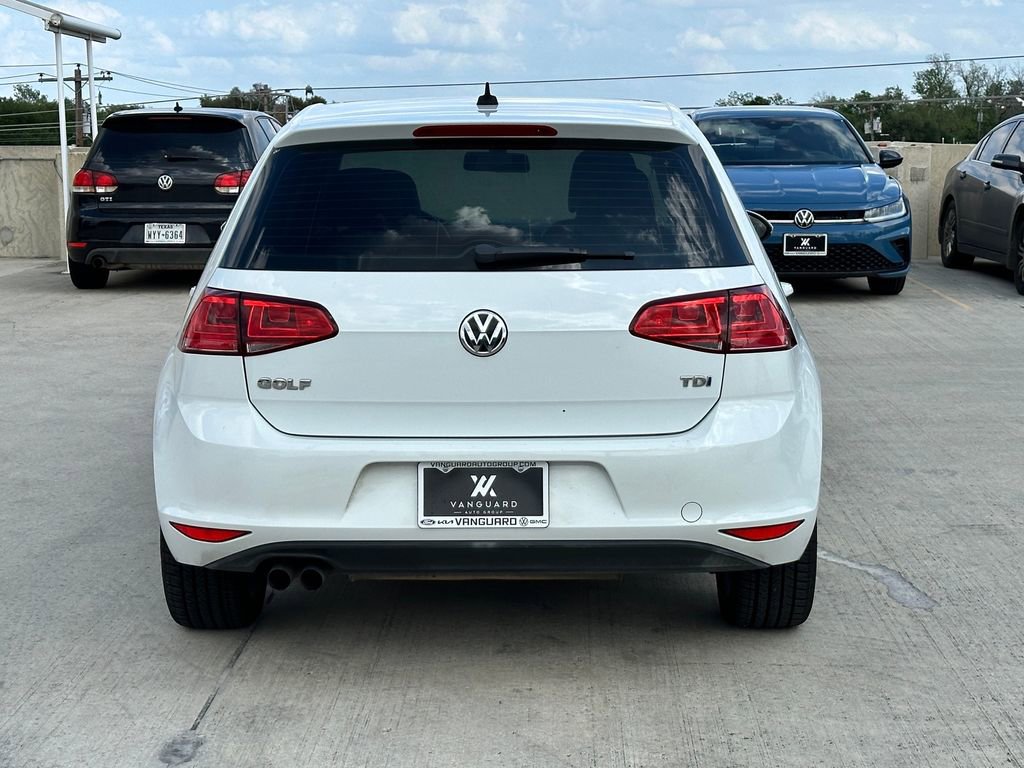 Used 2015 Volkswagen Golf TDI SE image 5