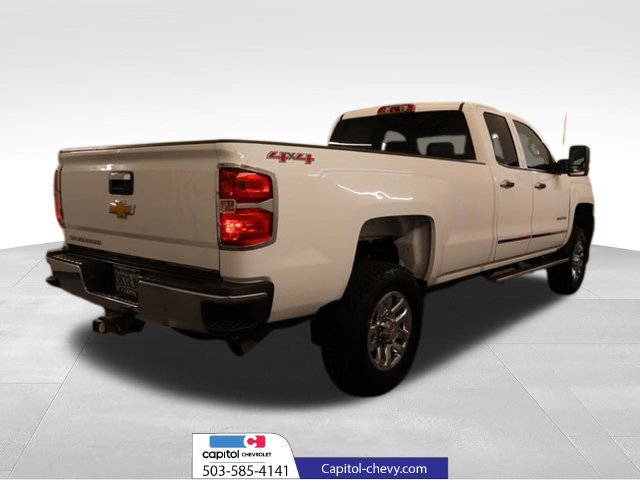 Used 2015 Chevrolet Silverado 3500 W/T w/ WT Convenience Package AWD/4WD image 3