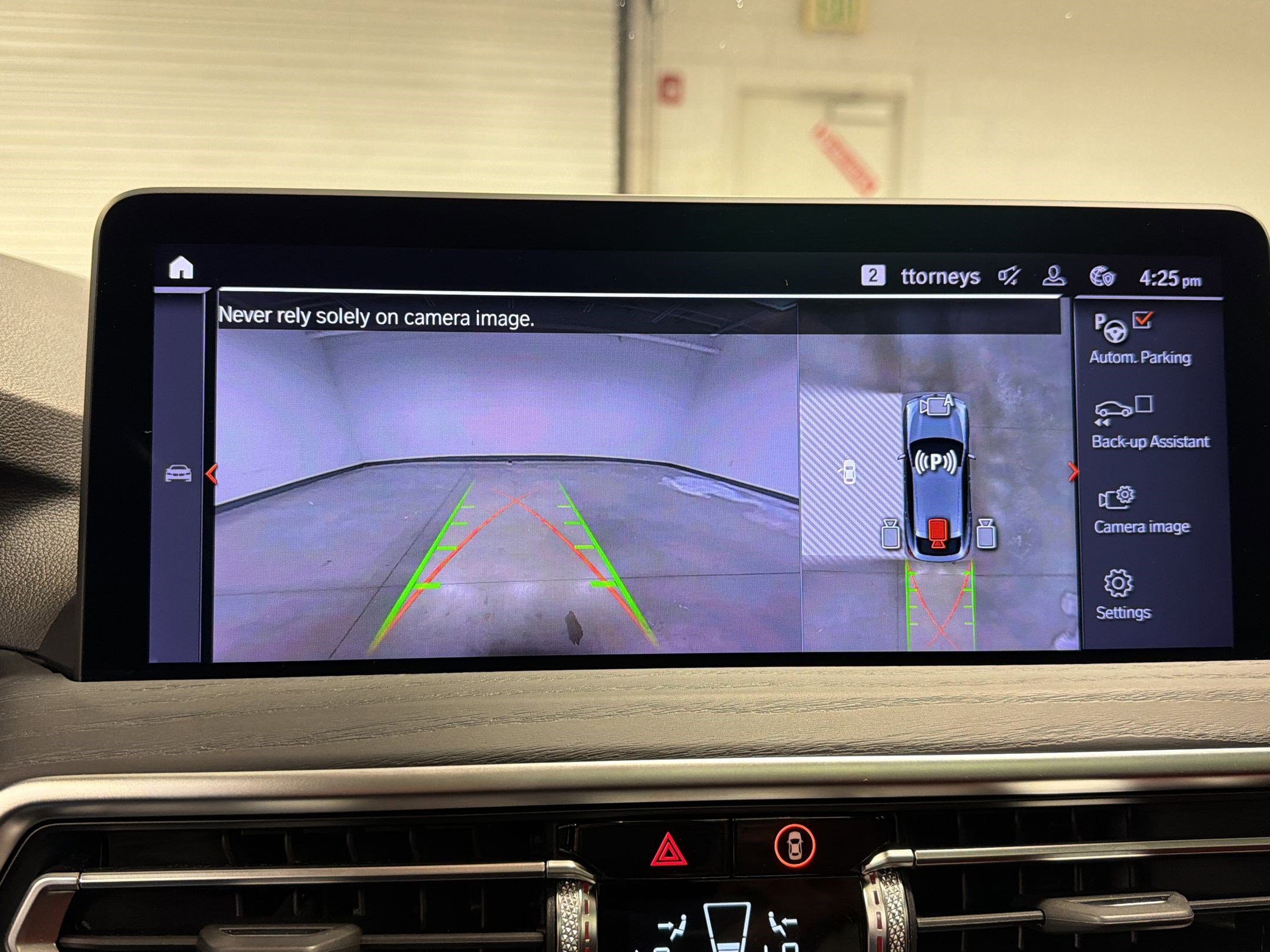 Certified 2024 BMW X4 xDrive30i w/ Premium Package image 24