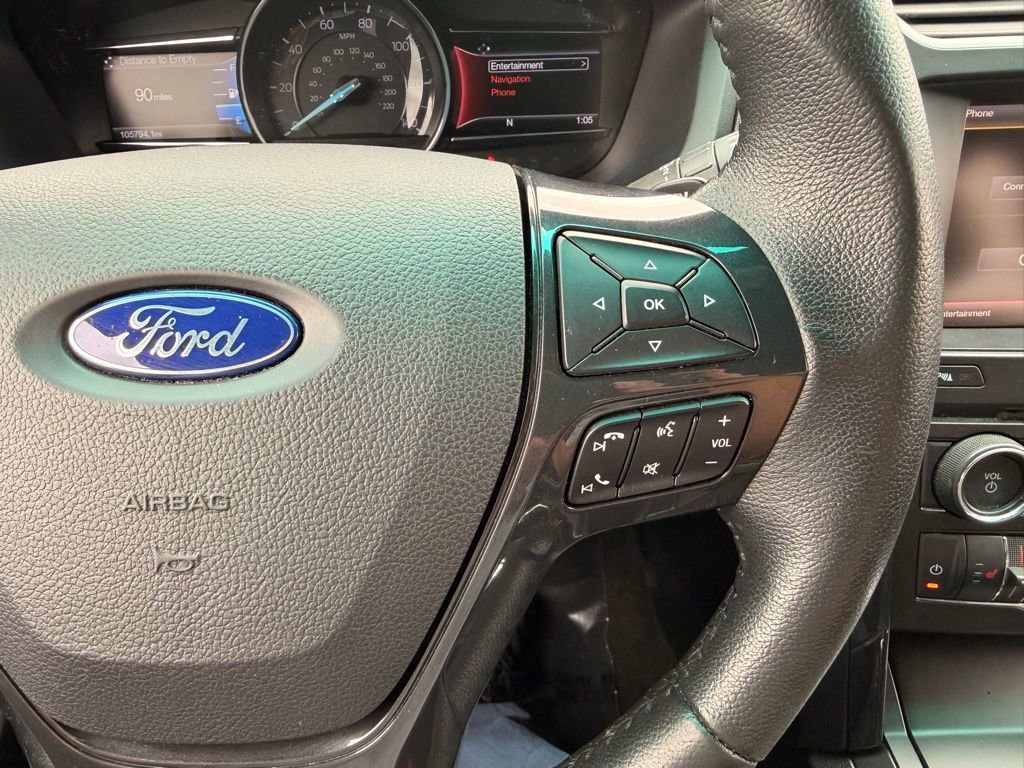 Used 2016 Ford Explorer XLT w/ Equipment Group 202A AWD/4WD image 16