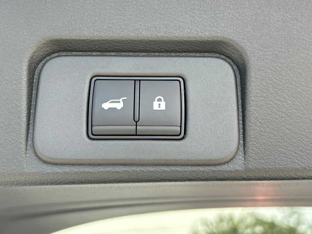 Used 2026 Nissan Rogue Platinum AWD/4WD image 54