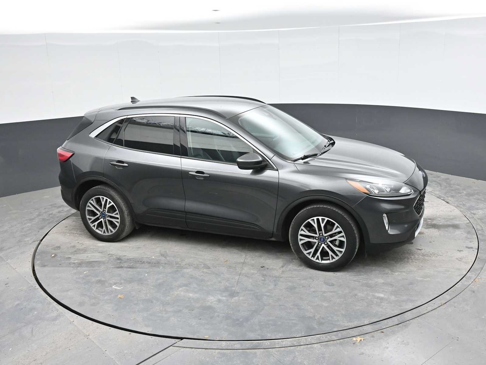 Used 2020 Ford Escape SEL AWD/4WD image 19