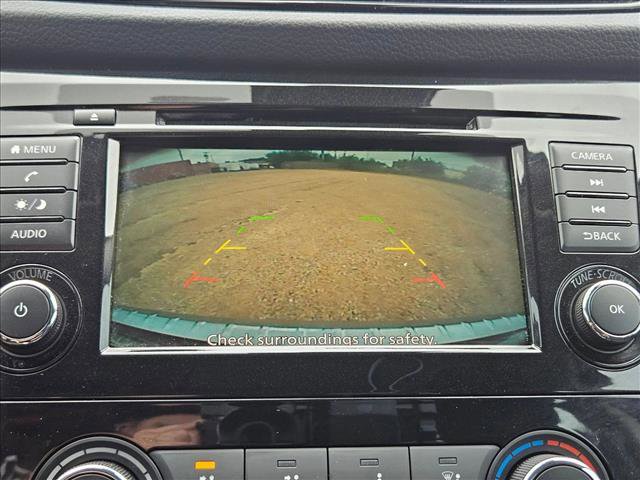 Used 2020 Nissan Rogue Sport S w/ Appearance Package FWD image 13