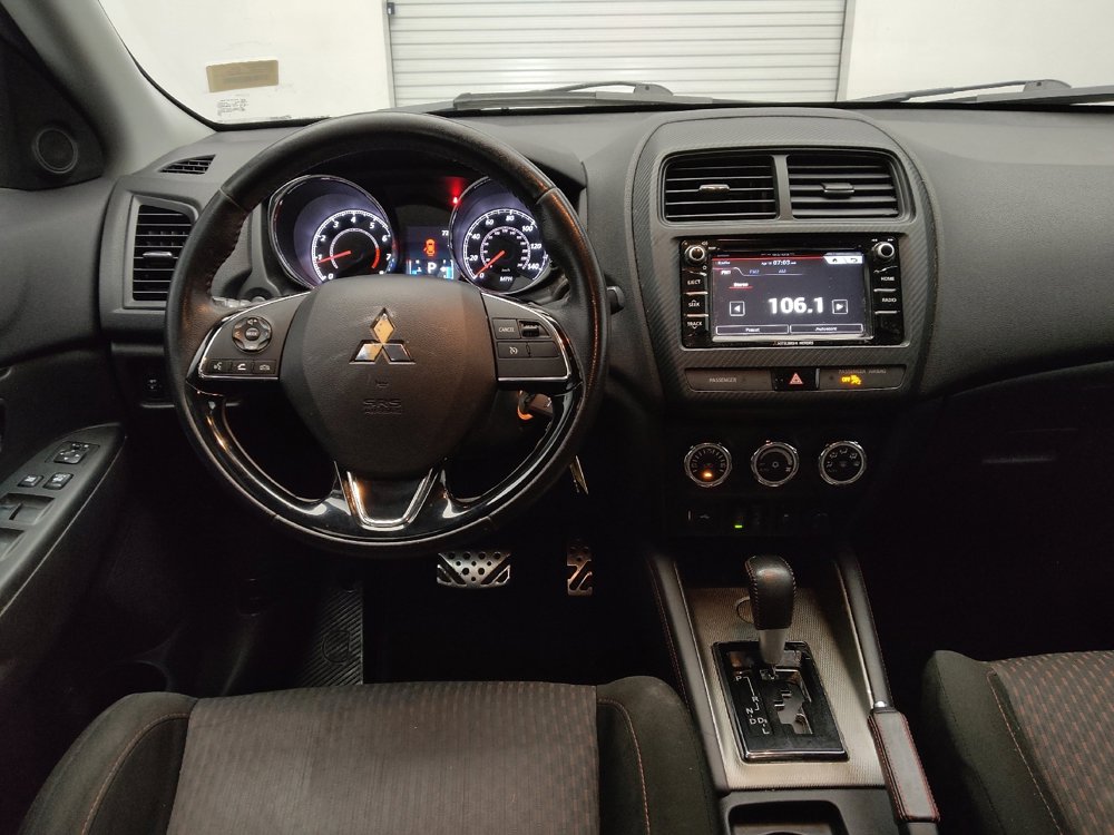 Used 2018 Mitsubishi Outlander Sport LE FWD image 22